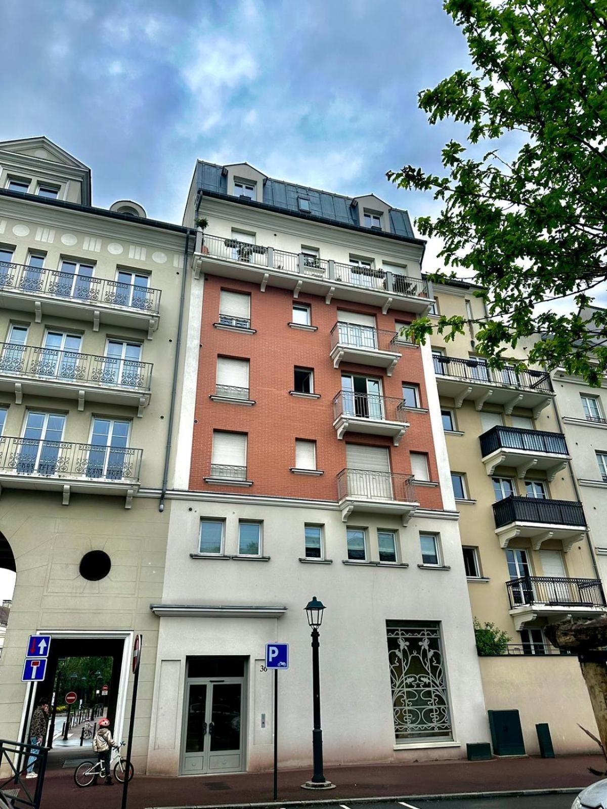 Le Boudoir - 2 Pieces Et Parking Apartment Le Plessis-Robinson Exterior foto